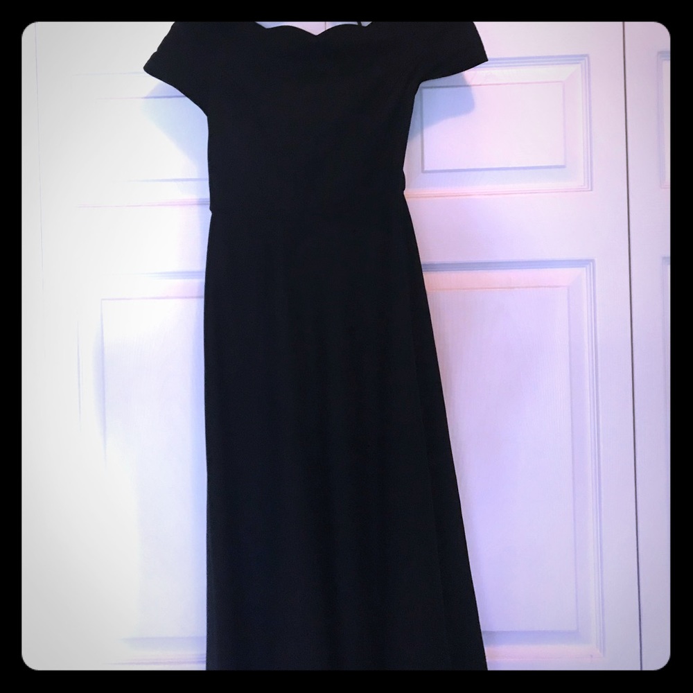 ModCloth Black dress